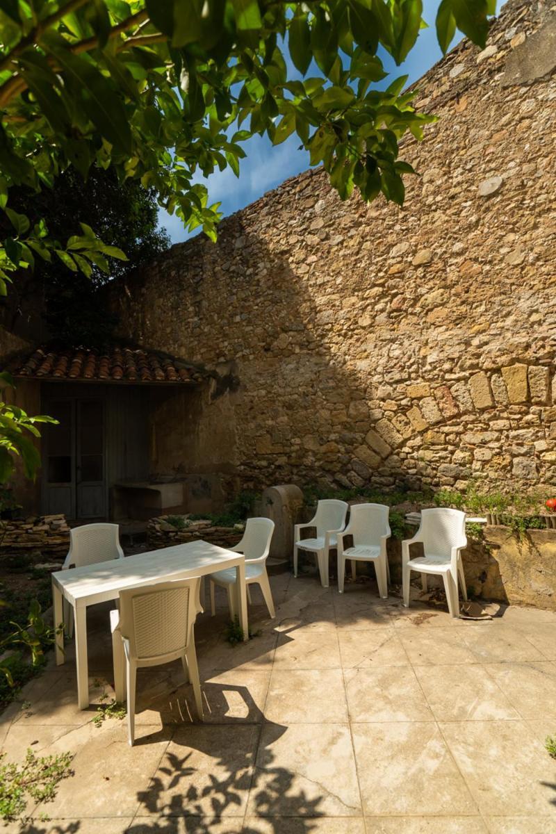 Appartement Du Forum,La Gare, 50 M2 , Climatisation, Garage, Cour Narbonne Exterior photo